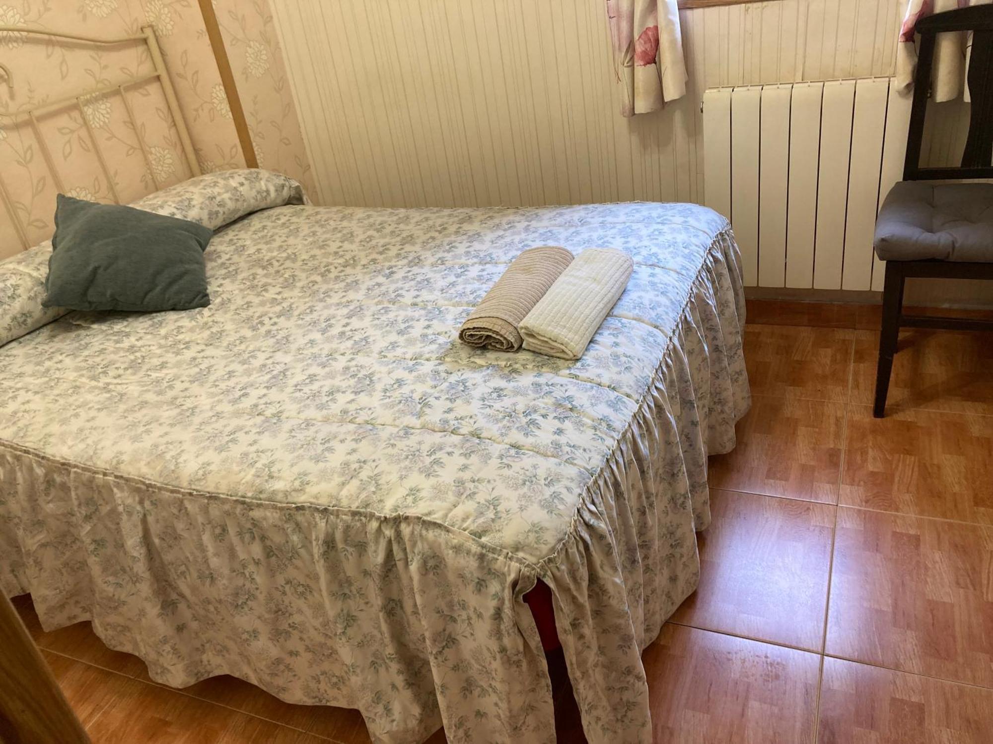 La Alpargateria Bed & Breakfast Villafranca Montes De Oca Room photo